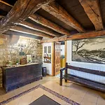 La Casa De Pedros