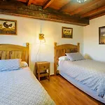 La Casa De Pedros Villar (Hermandad de Campoo de Suso)