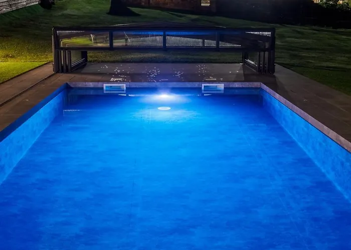 La Casa De Pedros Villar (Hermandad de Campoo de Suso)